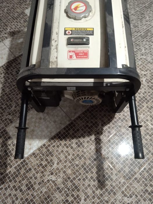 Генератор EF6600E