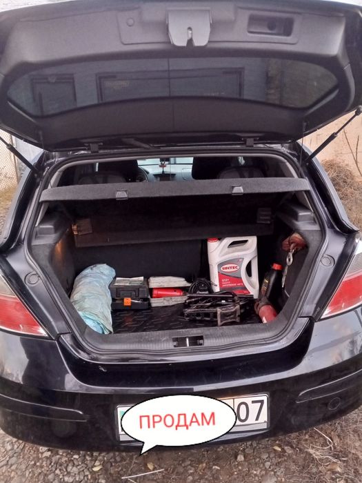 Продам Опель Астра Н 2010г.в