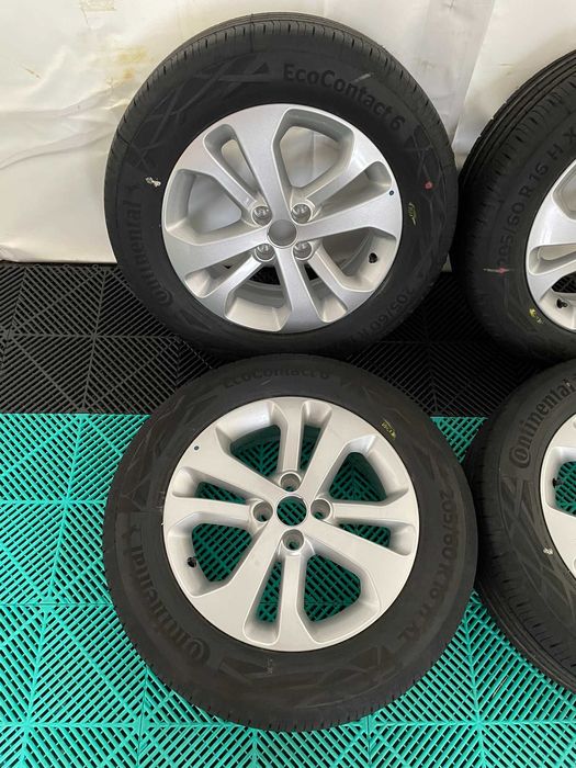 Jante noi cu anvelope noi vara 205 60 R16 Logan Sandero Jogger Clio