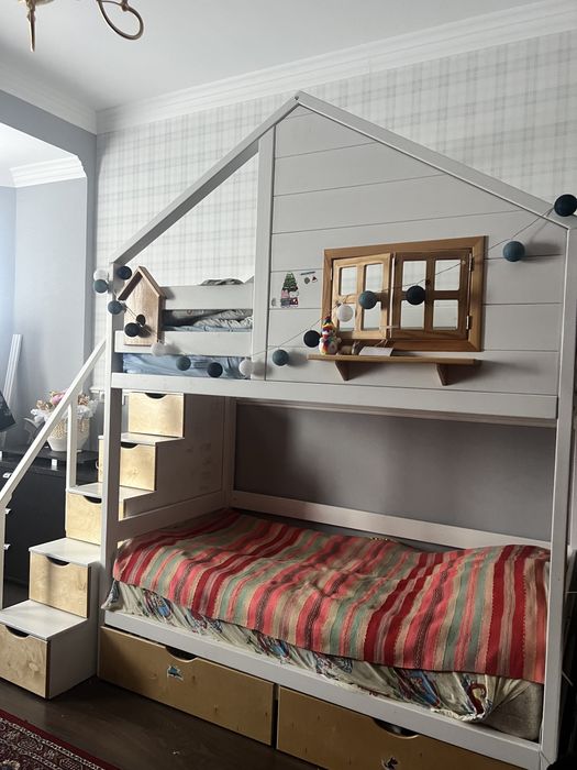 Кровать, домик, ярус