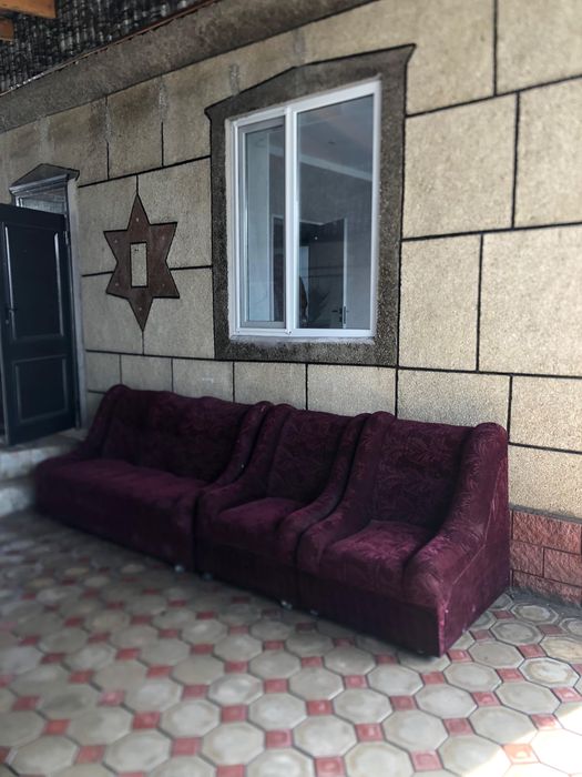 Продам диван с креслами!