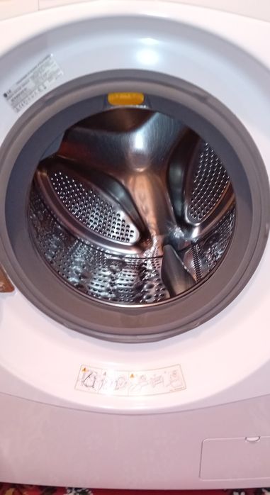 Стиральная машинка LG 8 кг!