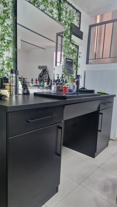 Mobilier salon frizerie