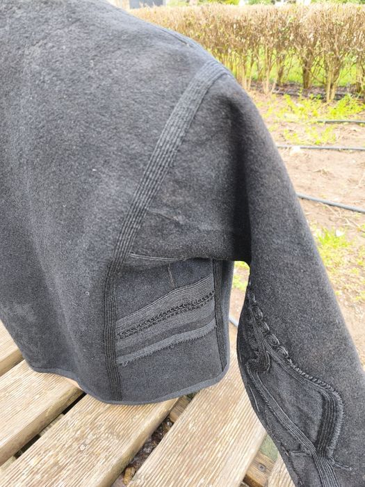 автентична тракийска антерия сербезлика