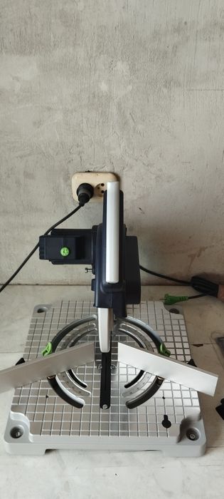 Festool SYMMETRIC SYM 70 E Пила торцовочно усовочная