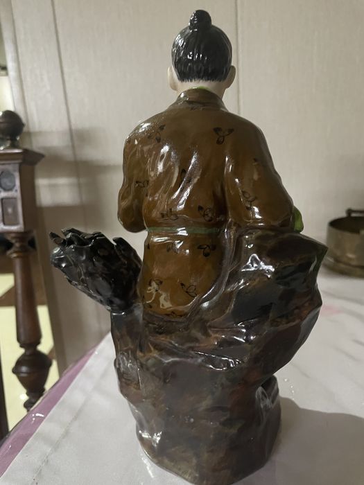 Продам статуэтка