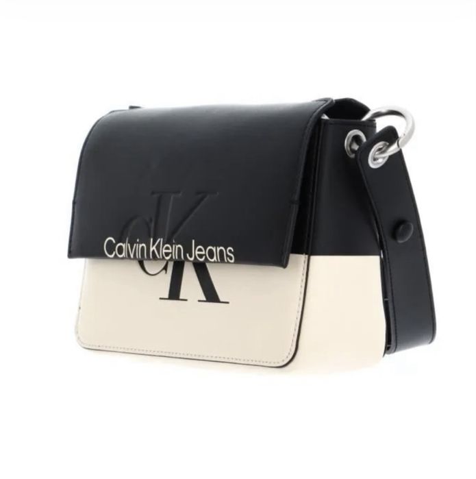 Оригинална Calvin Klein Jeans crossbody чанта | black & white | като нова