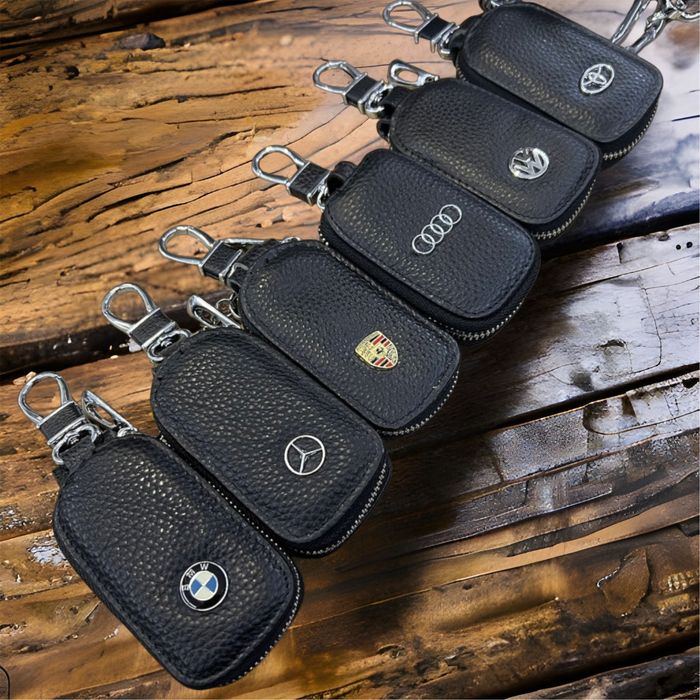 ключодържател за кола в калъф от естествена кожа бмв ауди мерцедес