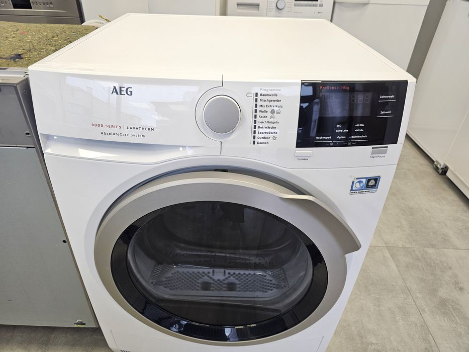 Сушилня с термопомпа AEG 8000 series T8DB68ЕХ А+++