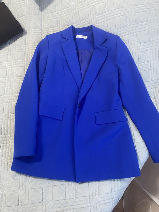 Костюм 10 000 тг