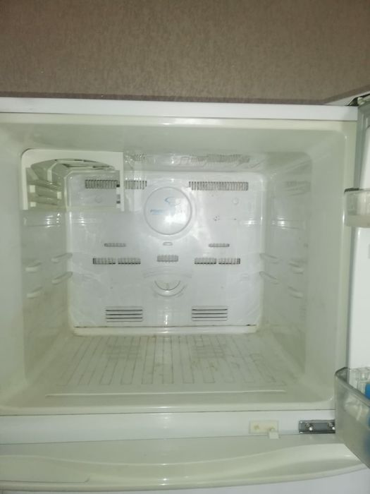 Продаётся холодильник