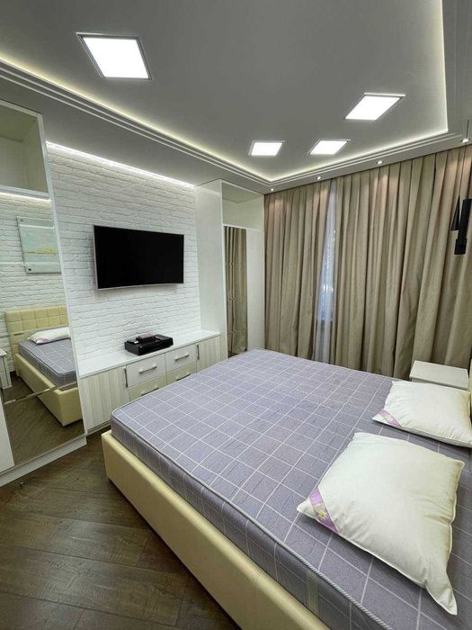 Сдам срочно!! 2 комнатная 4 из 9, Мирабадский р-н (Айбек) [M:0331]