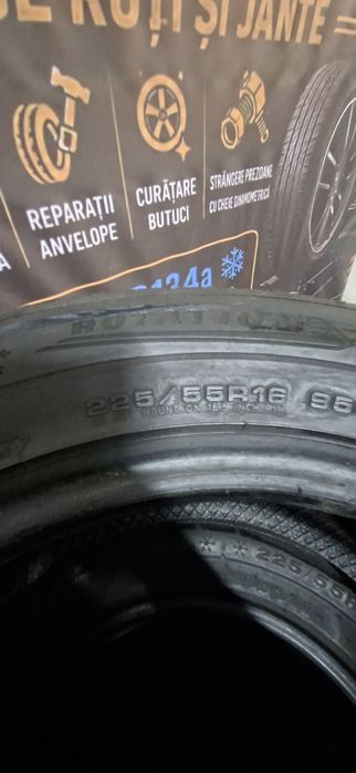 Anvelope de iarna 225 55 16 R16 Dunlop