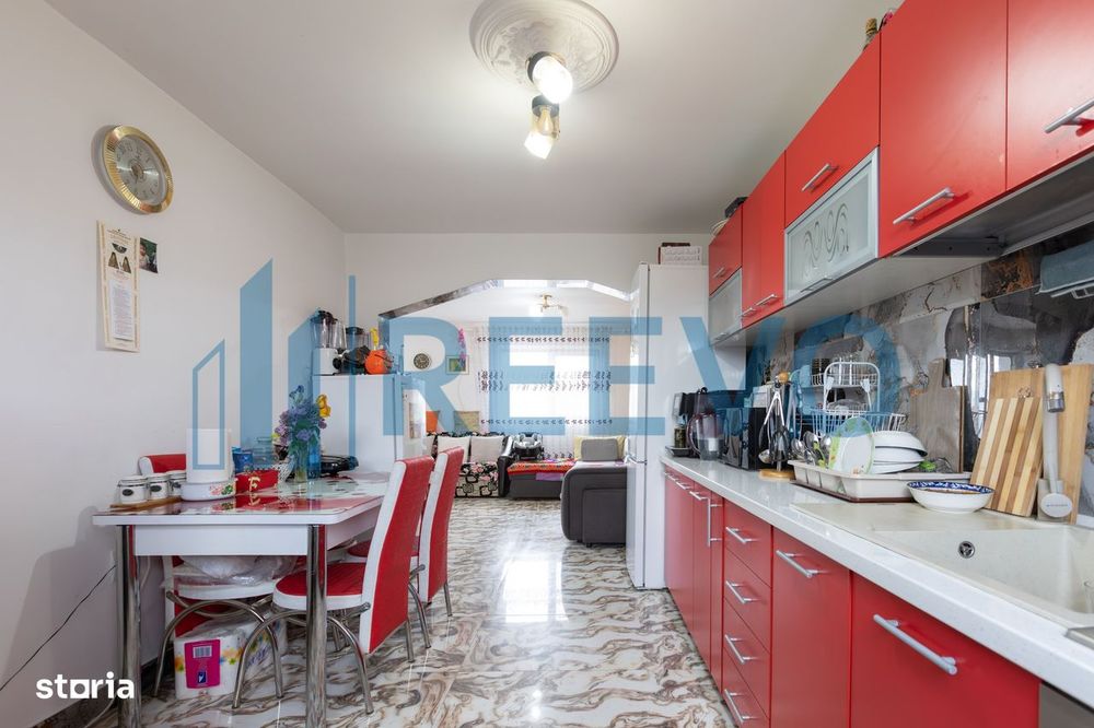 Casă de vânzare Letea Veche | 735 mp teren