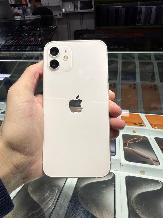 IPhone 12 white 64GB 80%