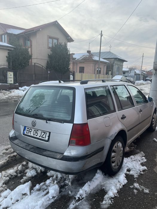 Vand golf 4 1.4 benzina