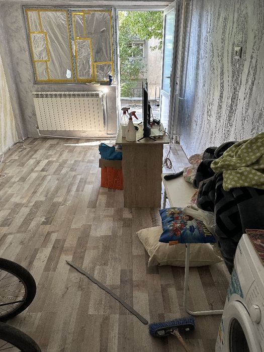 Se vinde garsoniera