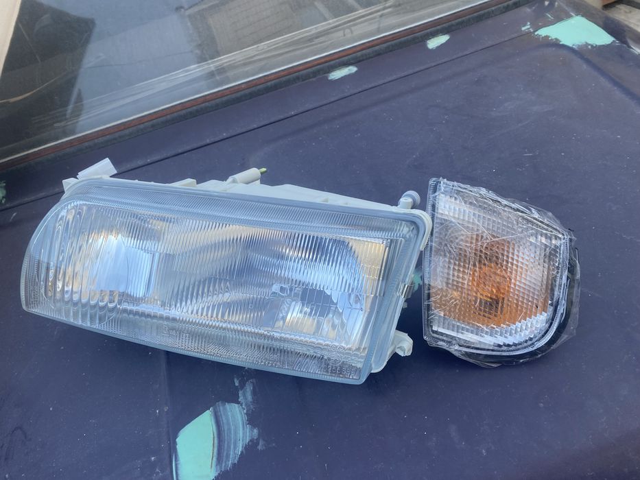Продается фары Ниссан прмьера