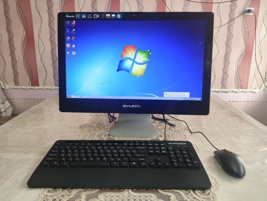 Monoblok Led 22 dyum sotiladi aybi yo‘q ishlashi zo‘r