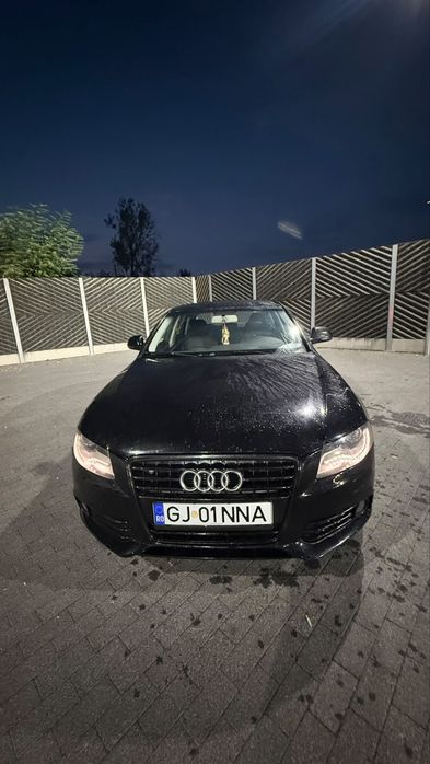 Vând Audi A4 B8 2.0 TDI CAGA