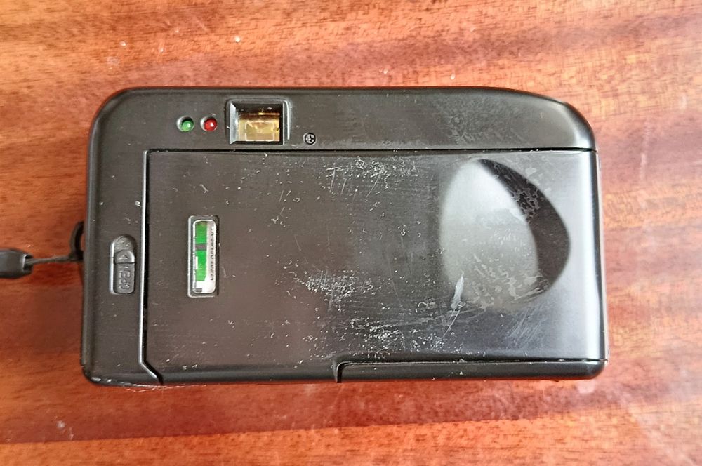 Продаю Японский Плёночный Фотоаппарат