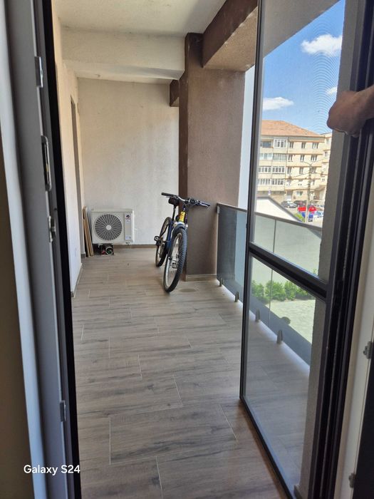 Dau in chirie apartament  nou 2 camere Nufarul mobilat
