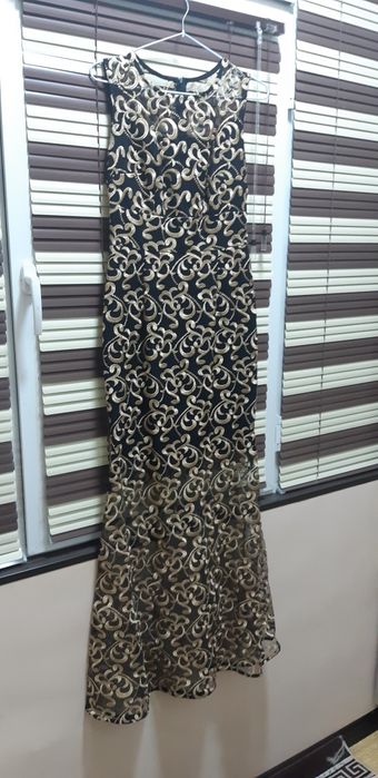 Продается вечернее платье