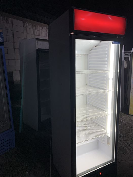 Витринный холодильник / Холодильник / Тоназытқыш