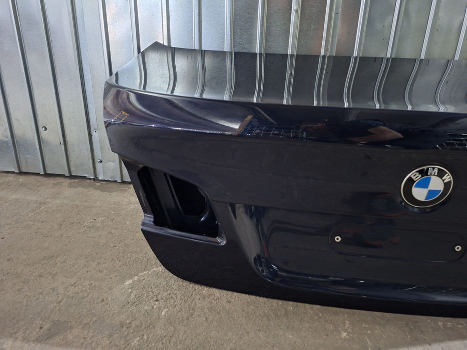 Capota portbagaj BMW F10 culoare A89 Imperial Blau in stare foarte buna