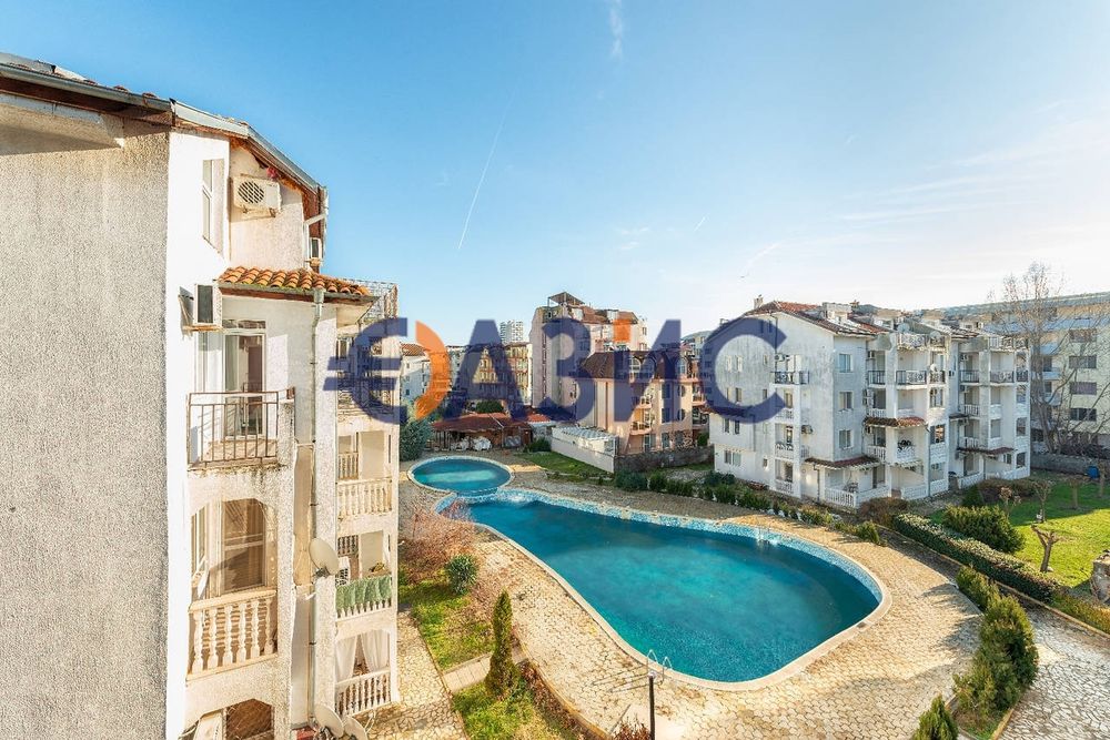 Продава се Тристаен апартамент в к.к. Слънчев бряг - 75 кв.м за 679 €/кв.м - Снимка #3