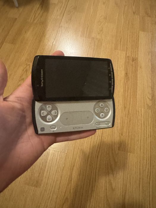 Телефон sony xperia