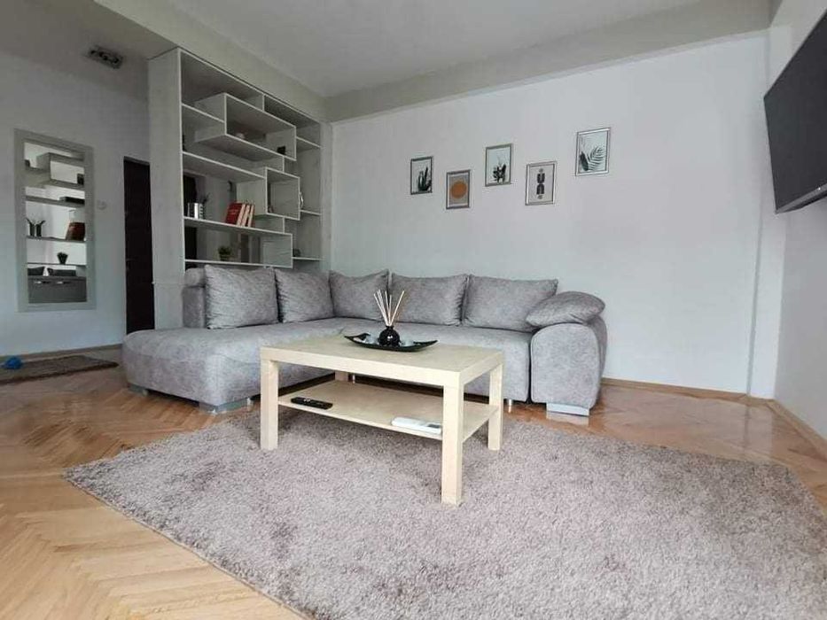 Дава се под наем Двустаен апартамент в София, Мусагеница - 65 кв.м за 459 € - Снимка #1