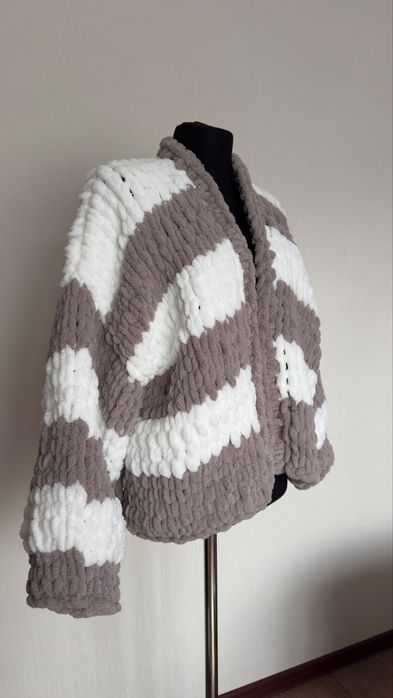 Кардиган вязанный