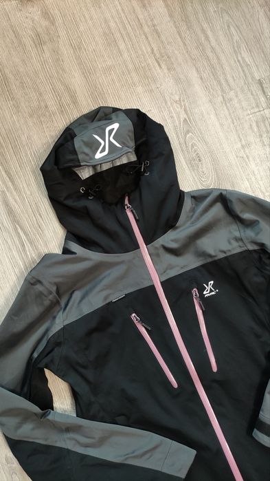 Дамско горнище Revolution Race M size