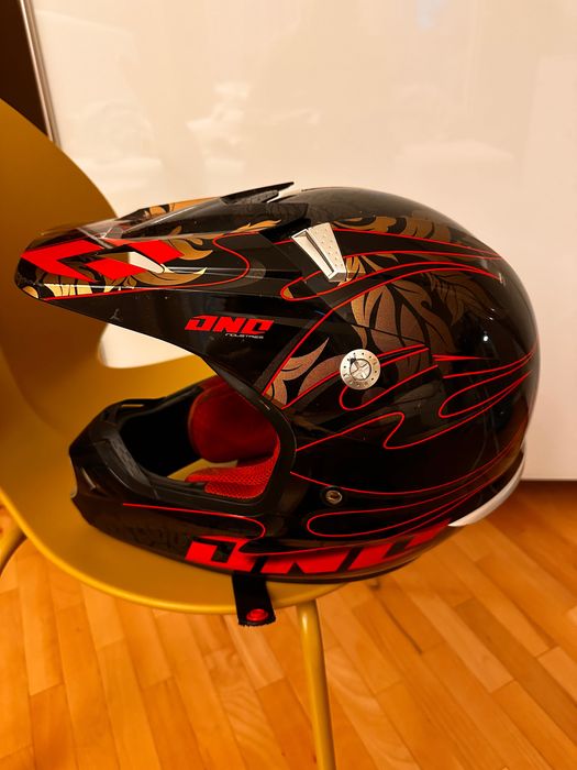 Мото каска Oneindustries