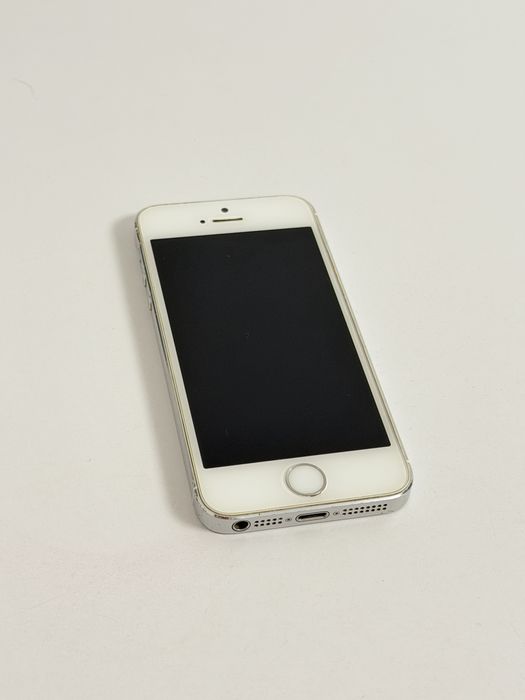Iphone 5s  в оригинале продам