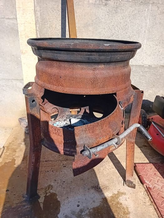 Disc fripturi 55 cm diametru cu focar jante camion  menționat trebuie