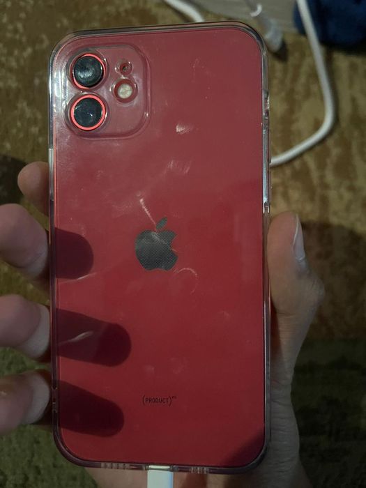 Айфон 12 65гб хорошый