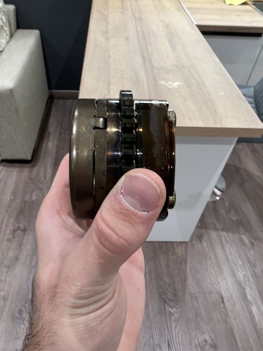 Ванос за мерцедес W221