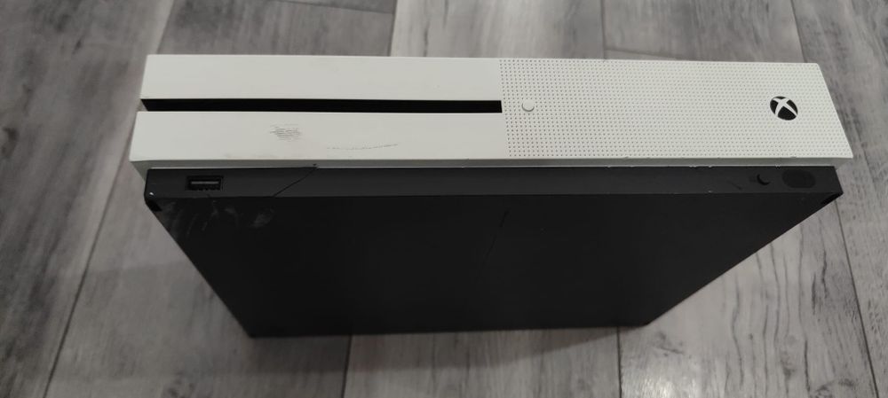 Xbox One S 512 Gb
