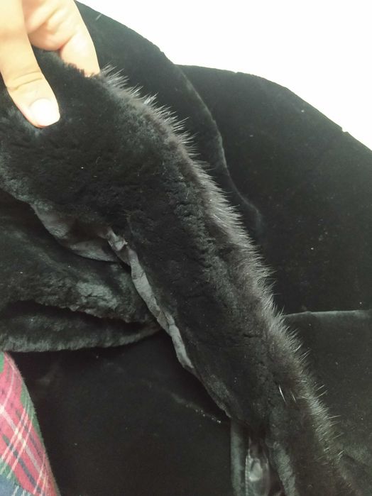 Продам шубу, мутон+ норка