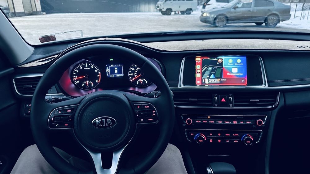 Продам KIA OPTIMA 2017