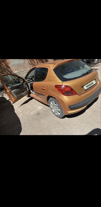 Машина pegeout 207