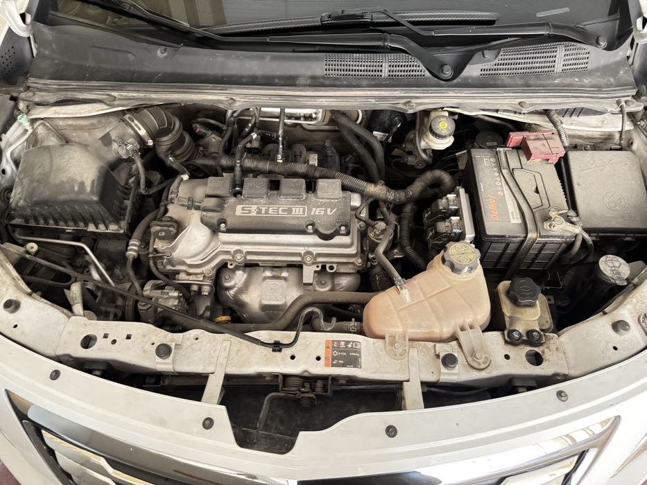 Chevrolet Cobalt 2018 — 5