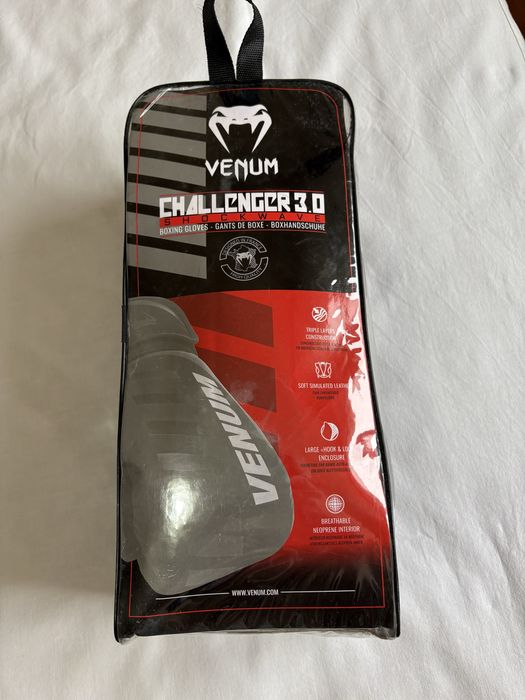 Mănuși de box Venum Challenger 3.0 - 14 oz