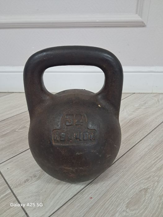 Гиря 32 кг производства СССР.