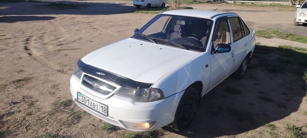 Машина нексия продам
