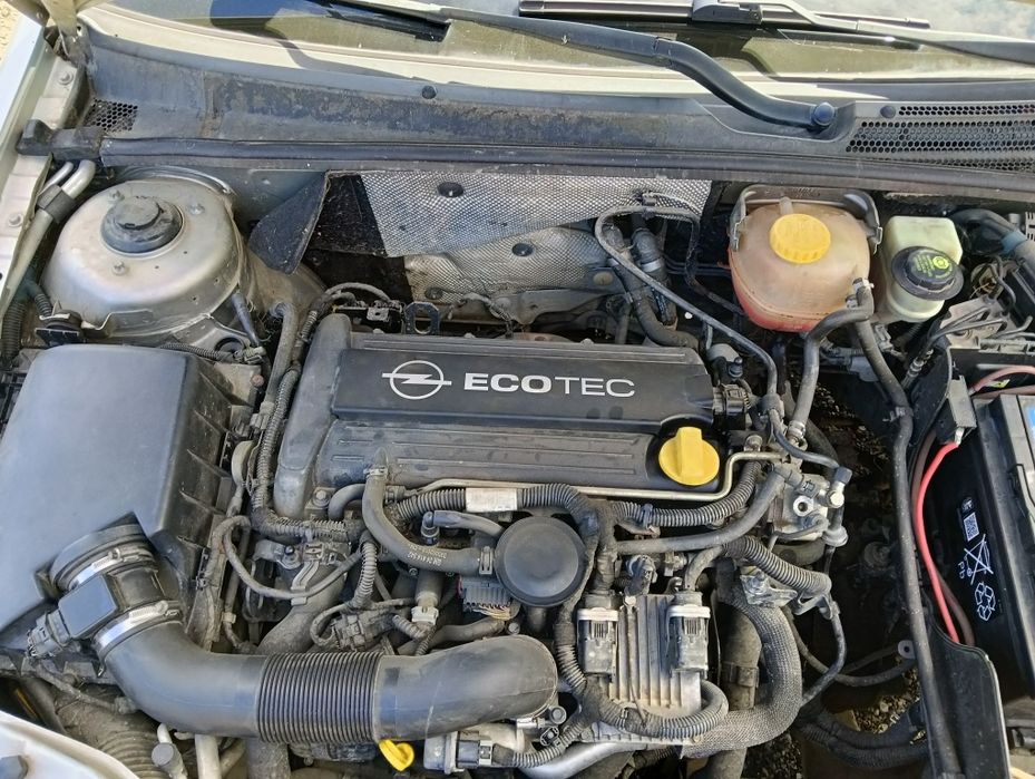 Opel Signum / 2.2 Direct / 155кс. / Бензин / НА ЧАСТИ