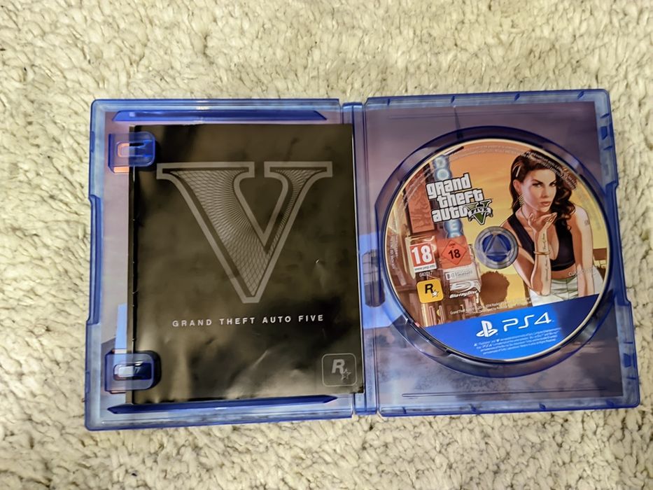 GTA V Premium Edition + Online