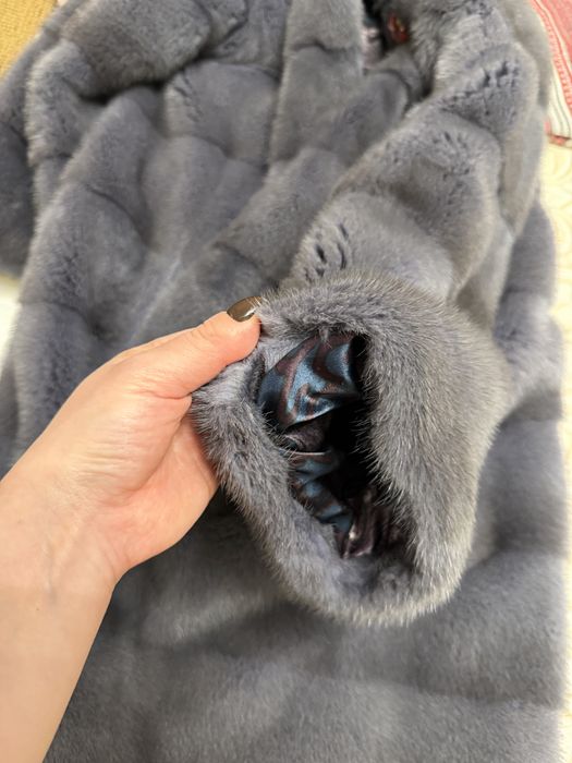 Продам норковую шубу